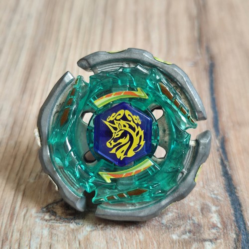Beyblade ray striker d125cs - beyblade:,